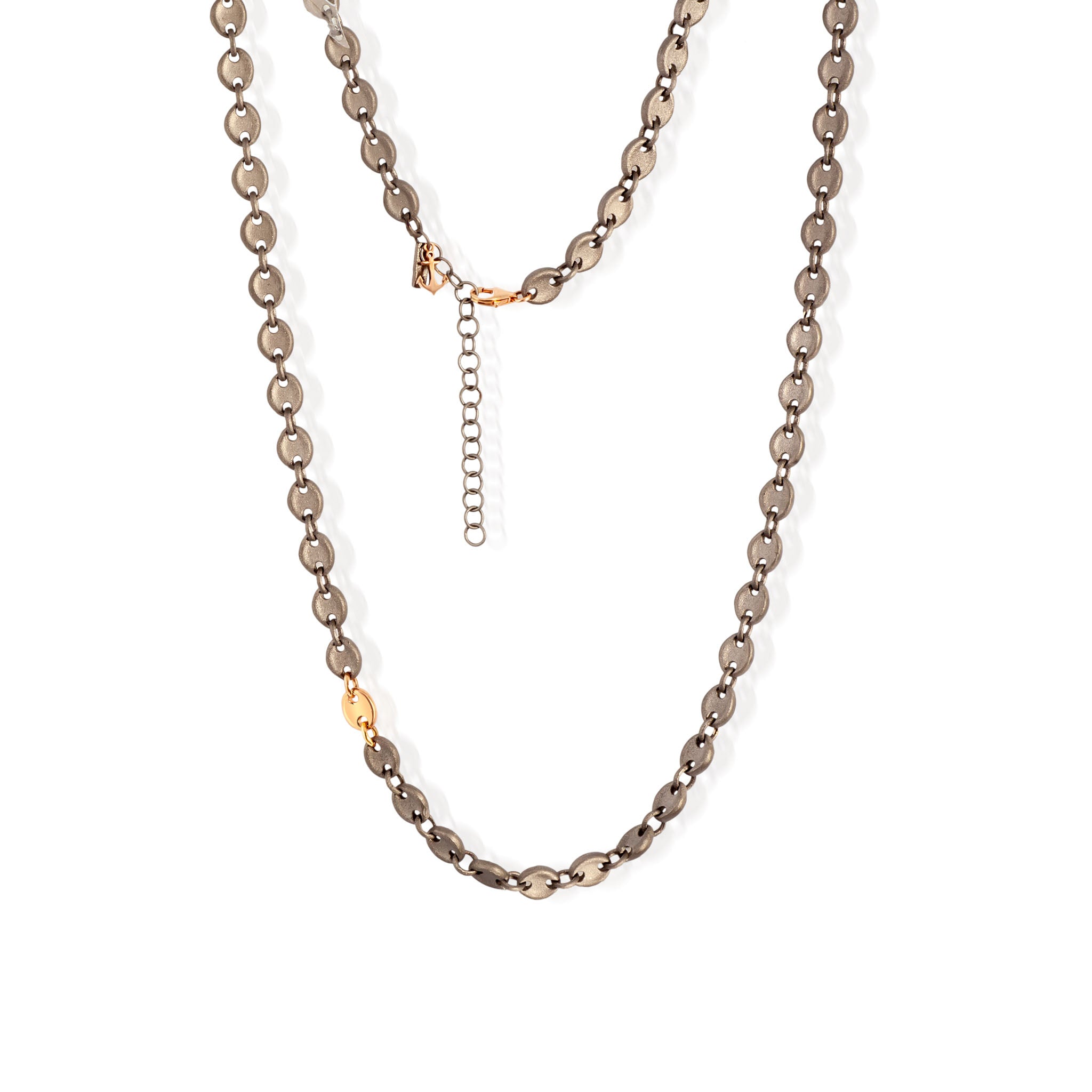 COLLANA UOMO CON MAGLIE MARINE IN TITANIO, UNA MAGLIA ED ANCORA IN ORO ROSSO 9KT