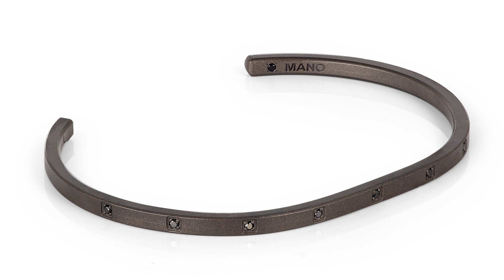 BRACCIALE UOMO IN TITANIO, E 9 DIAMANTI BLACK.