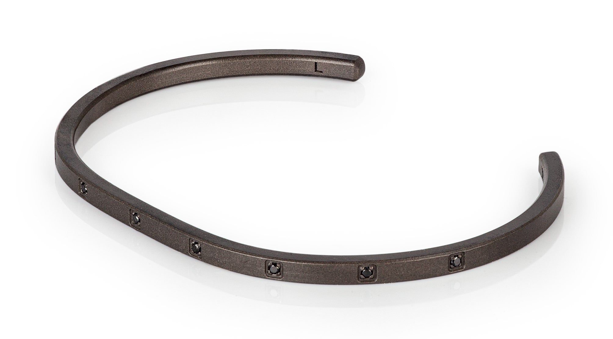 BRACCIALE UOMO IN TITANIO, E 9 DIAMANTI BLACK.